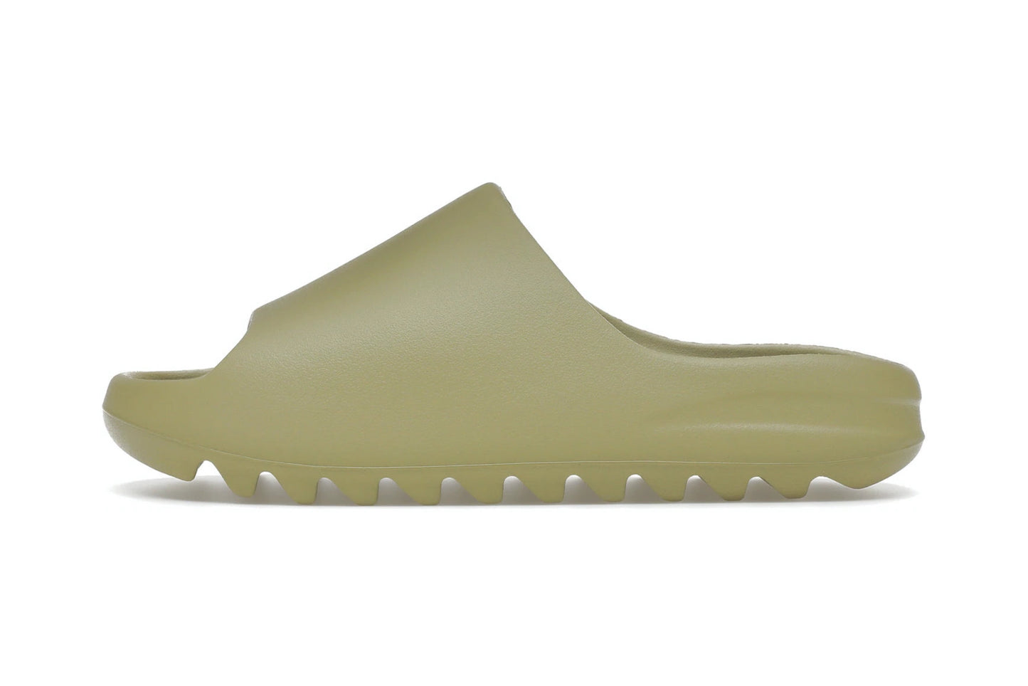 adidas Yeezy Slide
Resin (2022)