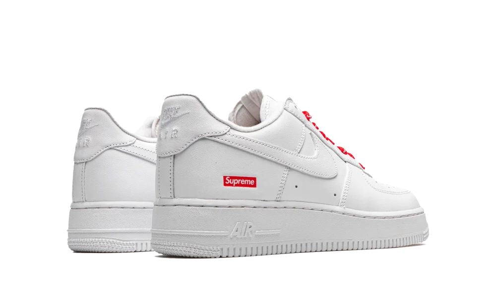 Nike Air Force 1 Low Supreme White