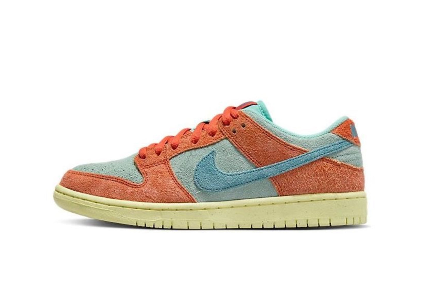 Nike SB Dunk Low Orange Emerald Rise