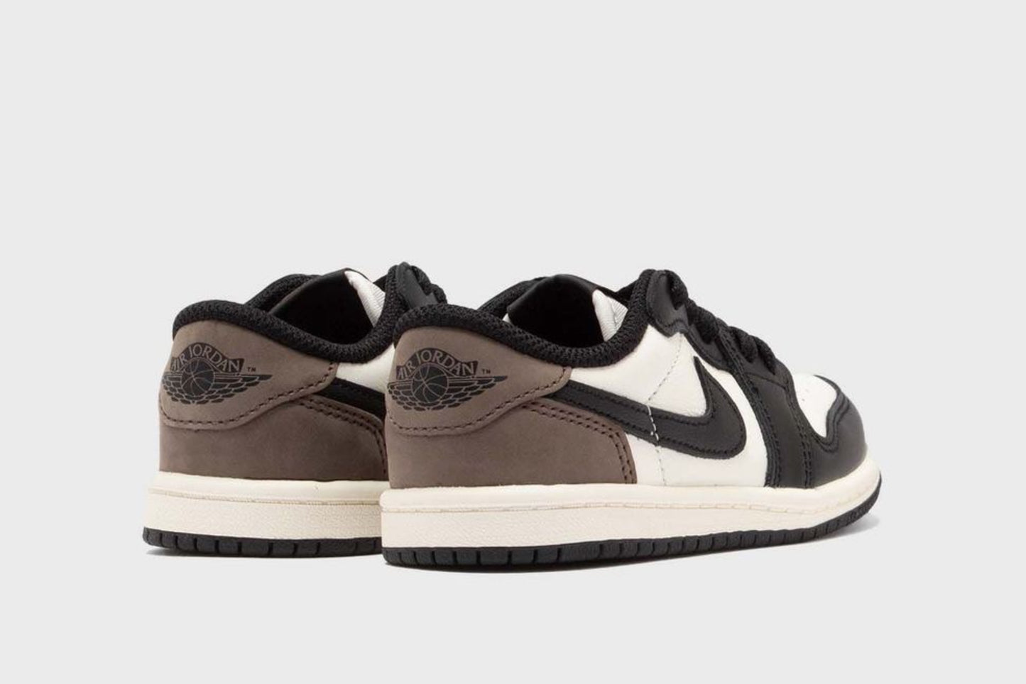 Jordan 1 Retro Low OG Mocha