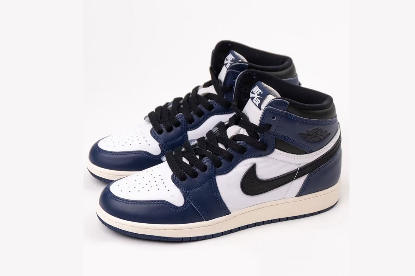 Jordan 1 Retro High OG Midnight Navy